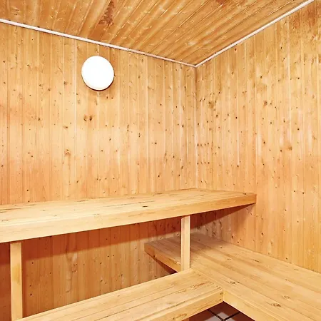 Luxury Pool Retreat - By Traum Blokhus